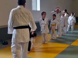 a20221217photoparcnoelnoelkarate 1197